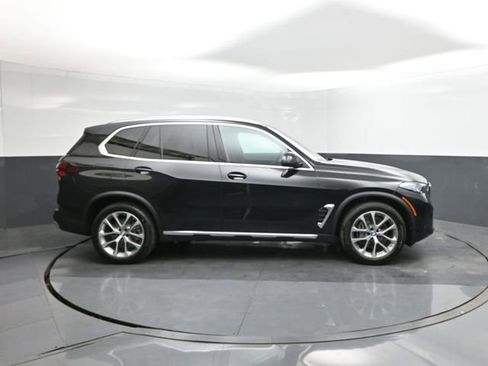 New 2026 BMW X5 sDrive40i w/ Executive Package image 26