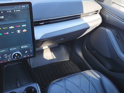 Certified 2023 Ford Mustang Mach-E Select w/ Comfort Package Lite image 7