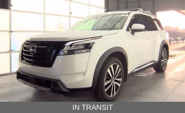 Used 2025 Nissan Pathfinder Platinum w/ Black Appearance Package AWD/4WD image 1