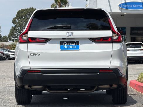 Certified 2025 Honda CR-V EX image 9