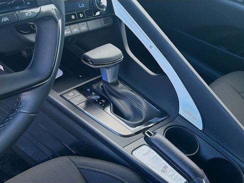 New 2026 Hyundai Elantra Sport FWD image 14