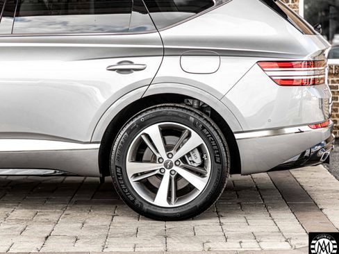 Used 2024 Genesis GV80 2.5T w/ Advanced Package image 7