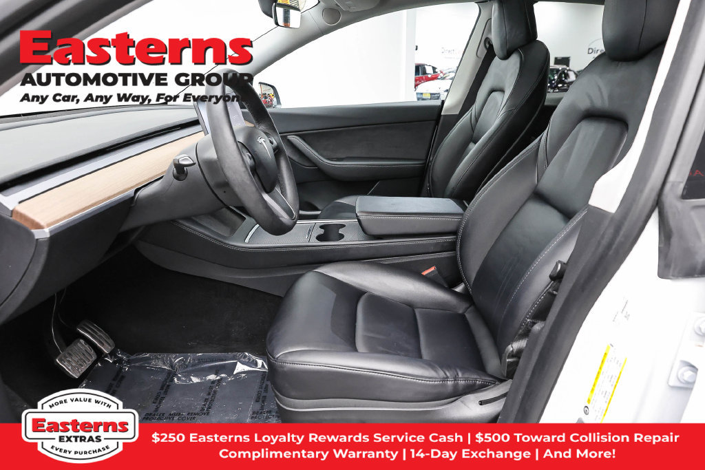 Used 2022 Tesla Model Y Long Range AWD/4WD image 15