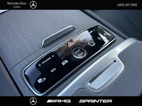 New 2026 Mercedes-Benz EQS 400 4MATIC SUV image 31