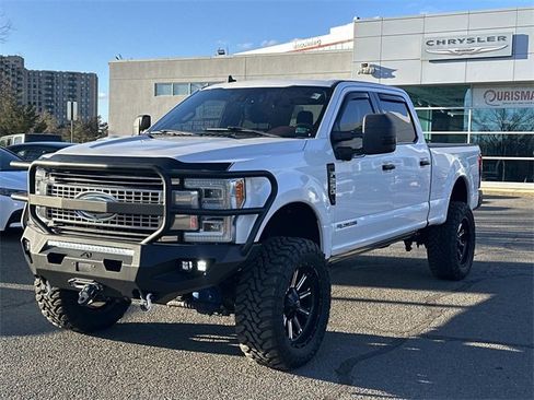 Used 2019 Ford F250 Platinum w/ Platinum Ultimate Package image 5