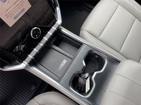 New 2026 GMC Acadia Elevation w/ Elevation Premium Package FWD image 26