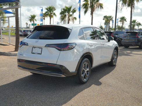 Used 2025 Honda HR-V EX-L image 5