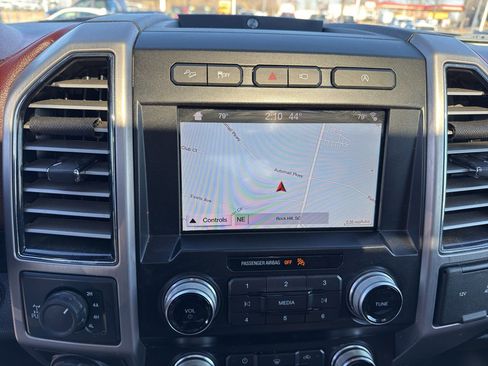 Used 2019 Ford F150 Platinum w/ Equipment Group 701A Luxury image 22