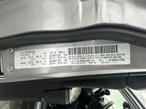 Used 2016 Jeep Cherokee Sport image 33