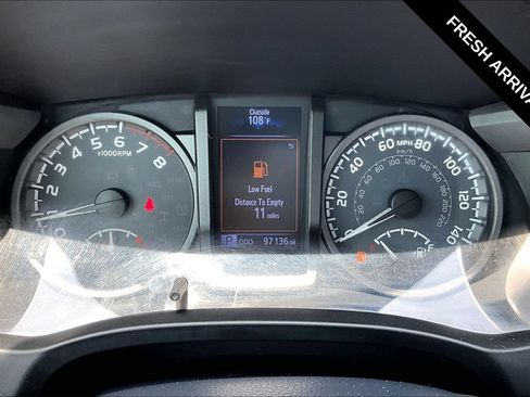 Used 2019 Toyota Tacoma TRD Off-Road AWD/4WD image 14
