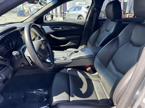 Used 2023 Cadillac CT5 Sport RWD image 18