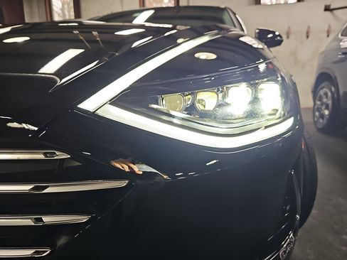 Used 2023 Hyundai Sonata Limited w/ Cargo Package image 32