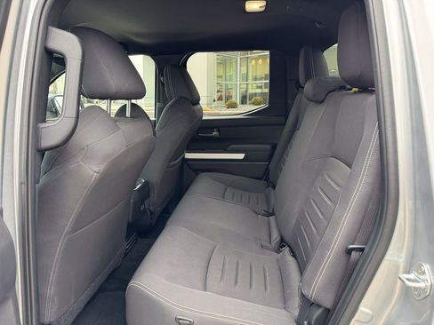 Used 2024 Toyota Tacoma TRD Off-Road image 13