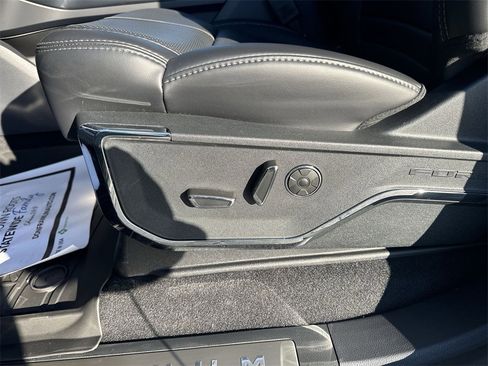 New 2026 Ford F150 Platinum w/ Equipment Group 701A Base image 18