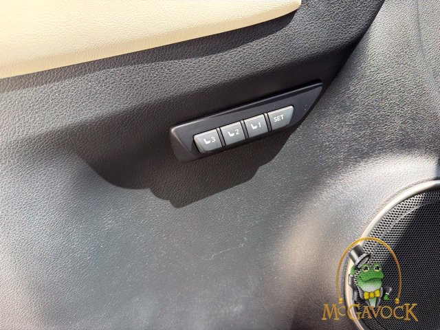 Used 2021 Lexus NX 300 F Sport w/ F Sport Premium Package FWD image 15