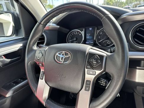 Used 2022 Toyota Tacoma SR5 w/ Technology Package RWD image 53