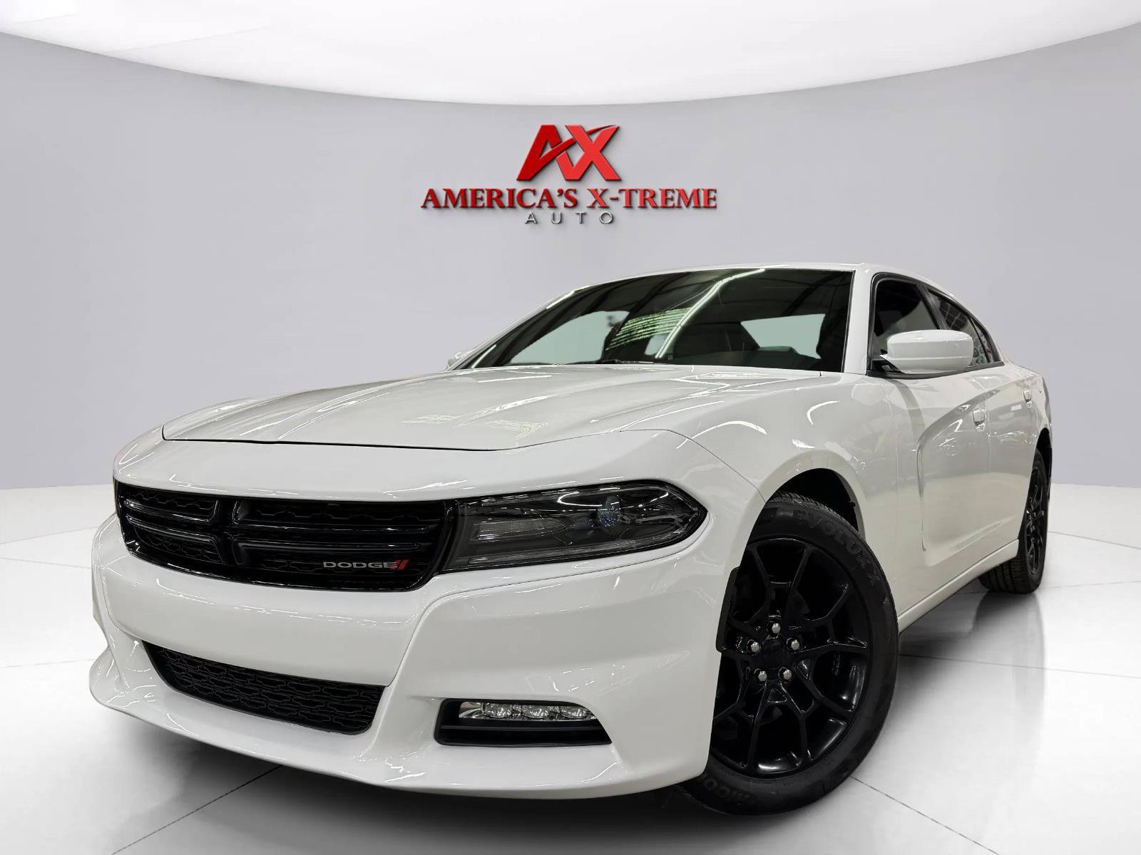 Used 2017 Dodge Charger SXT w/ AWD Plus Group image 1