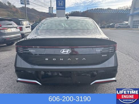 Used 2024 Hyundai Sonata SEL image 8