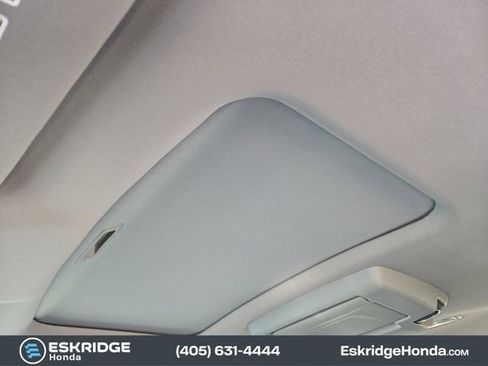 Used 2019 Honda Pilot Touring image 27