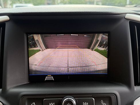 Used 2020 GMC Terrain SLE w/ Elevation Edition FWD image 17