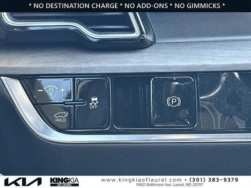 Used 2025 Kia Sportage X-Pro Prestige AWD/4WD image 14