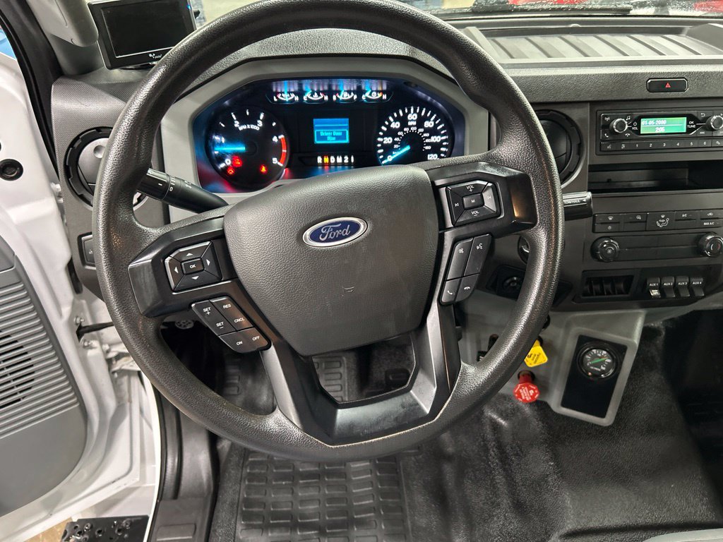 Certified 2022 Ford F750 2WD Regular Cab Super Duty image 9