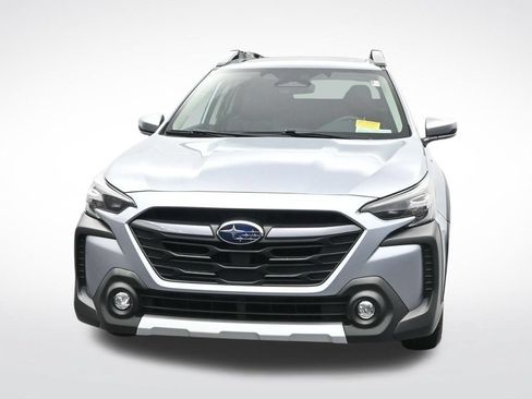 Used 2024 Subaru Outback Touring XT AWD/4WD image 2