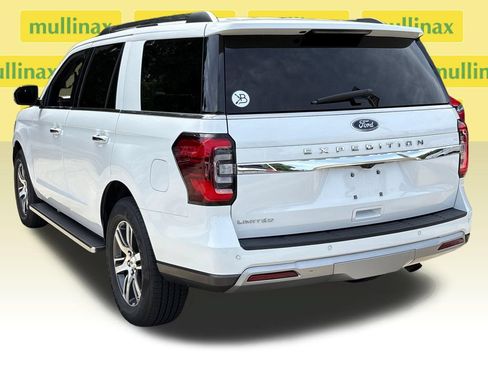 Used 2024 Ford Expedition Limited RWD image 10