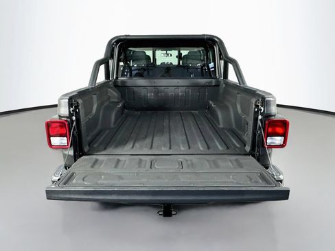 Used 2024 Jeep Gladiator Sport AWD/4WD image 28