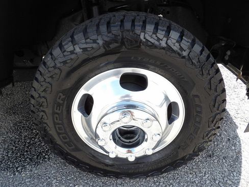 Used 2025 Ford F350 XLT AWD/4WD image 58
