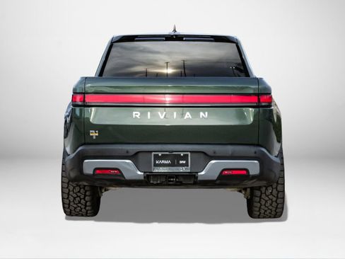 Used 2022 Rivian R1T Adventure image 7