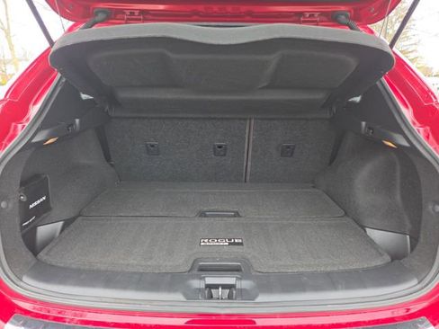 Used 2018 Nissan Rogue Sport SL w/ SL Premium Package image 31