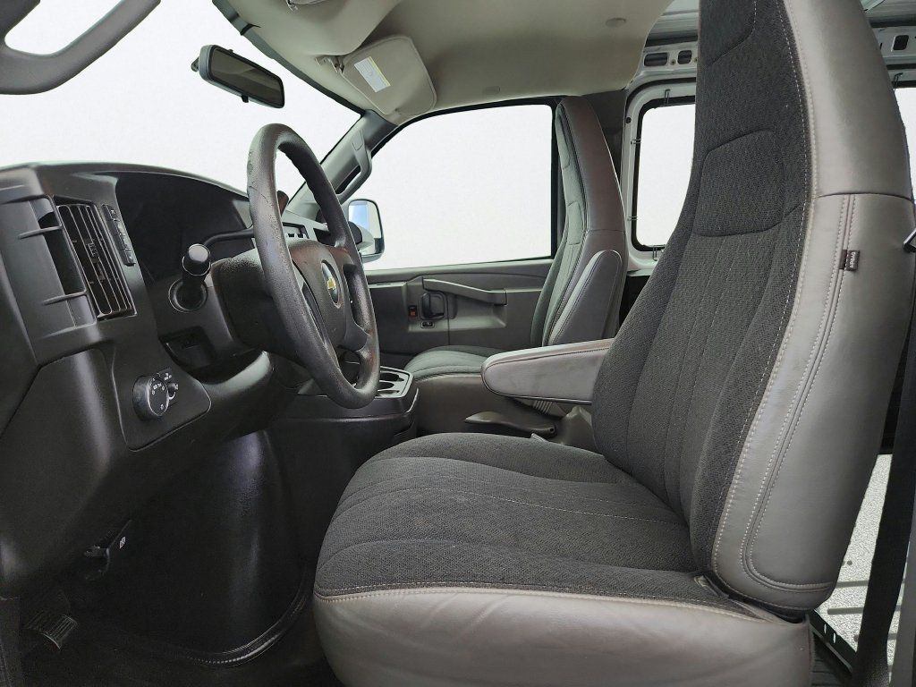 Used 2020 Chevrolet Express 2500 w/ Driver Convenience Package RWD image 10