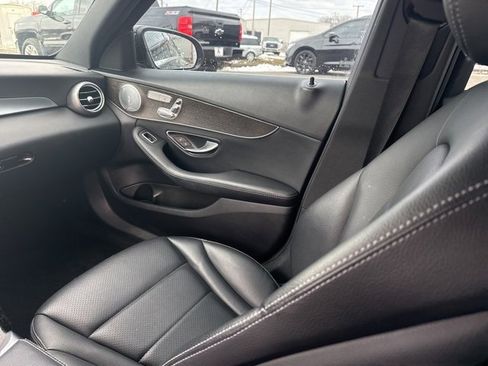 Used 2020 Mercedes-Benz C 300 4MATIC Sedan image 15