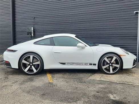 New 2026 Porsche 911 Carrera image 7