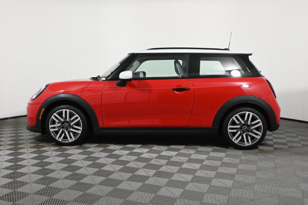 Certified 2025 MINI Cooper S FWD image 2