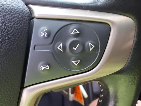 Used 2020 GMC Canyon Denali image 22