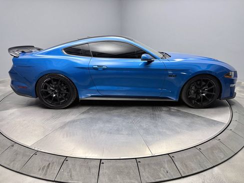 Used 2019 Ford Mustang GT Premium w/ Equipment Group 401A RWD image 4