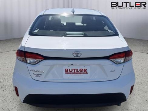 Certified 2024 Toyota Corolla LE image 4