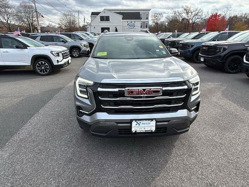 New 2026 GMC Terrain Elevation w/ Elevation Premium Package image 2