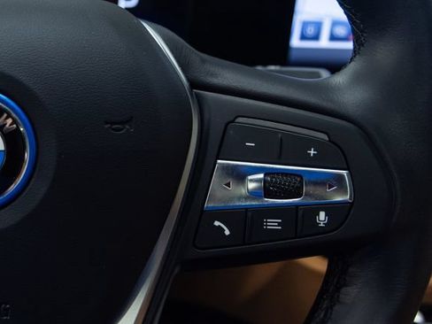 Certified 2023 BMW i4 eDrive40 RWD image 16