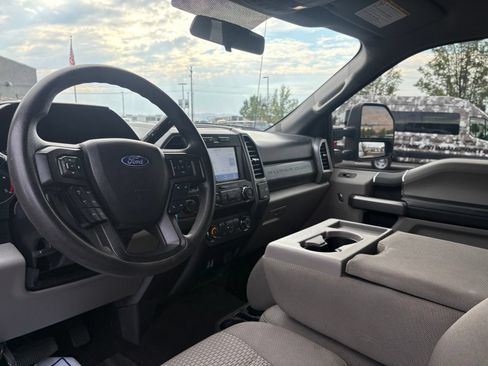 Used 2019 Ford F250 XLT w/ XLT Value Package AWD/4WD image 18