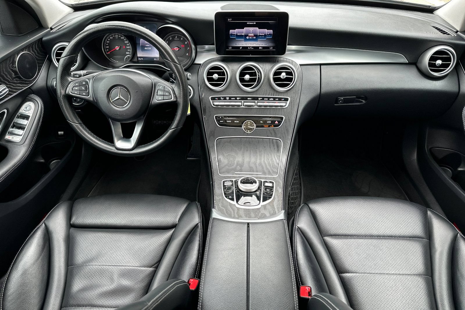 Used 2017 Mercedes-Benz C 300 Sedan image 13