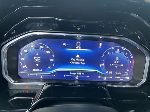 Used 2024 Chevrolet Silverado 2500 LTZ w/ LTZ Convenience Package image 32