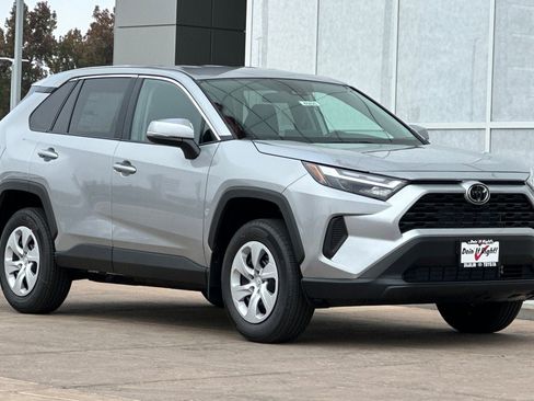 New 2025 Toyota RAV4 LE image 2