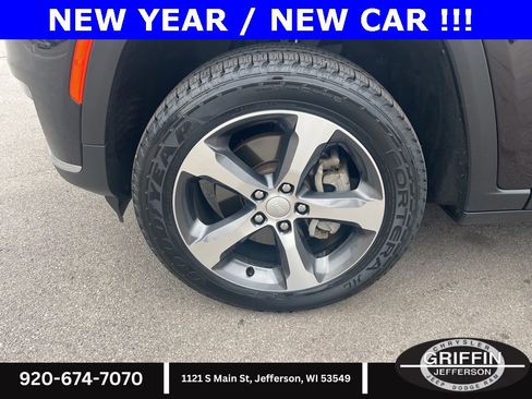 Used 2023 Jeep Grand Cherokee L Limited w/ Trailer Tow Group (B) image 7