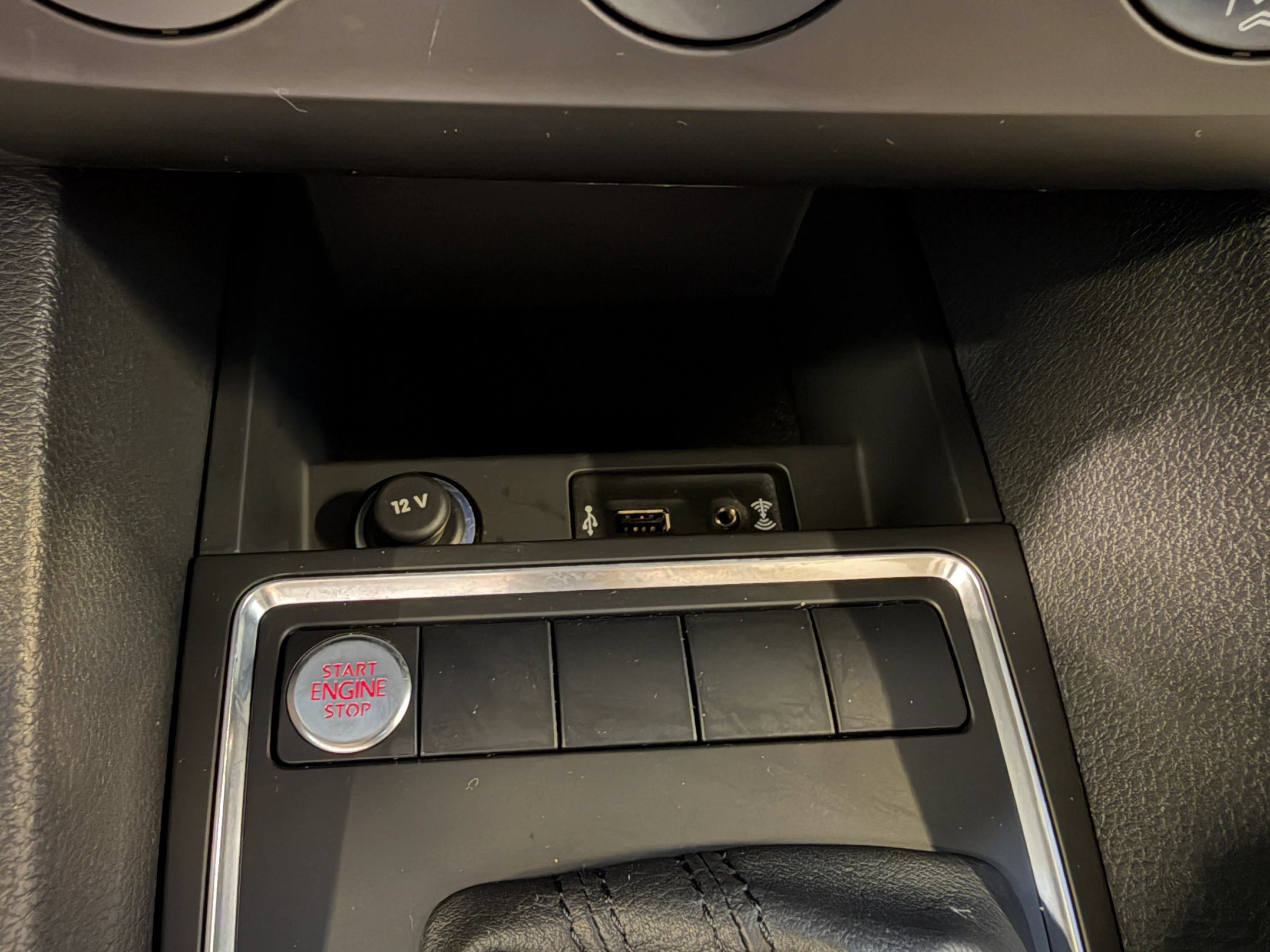 Used 2018 Volkswagen Jetta SE FWD image 21
