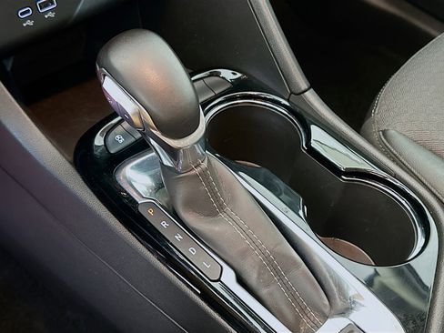 Used 2025 Buick Encore GX Preferred image 24