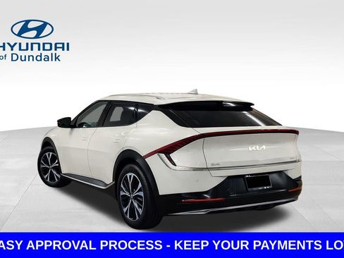 Used 2022 Kia EV6 Wind image 5