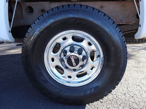 Used 2001 GMC Sierra 2500 SLT w/ SLT Marketing Option Pkg image 39